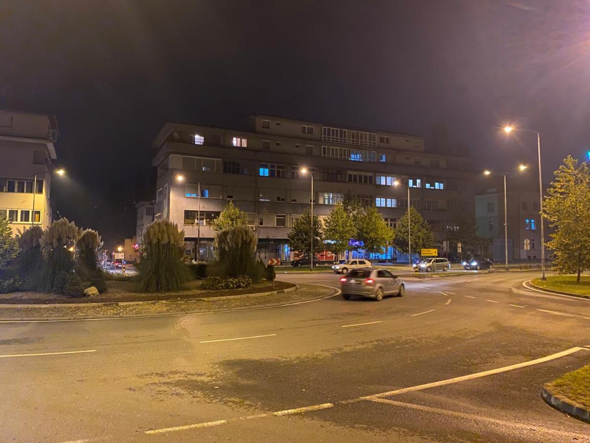Apartman "Amy Delux" Ζένιτσα Εξωτερικό φωτογραφία