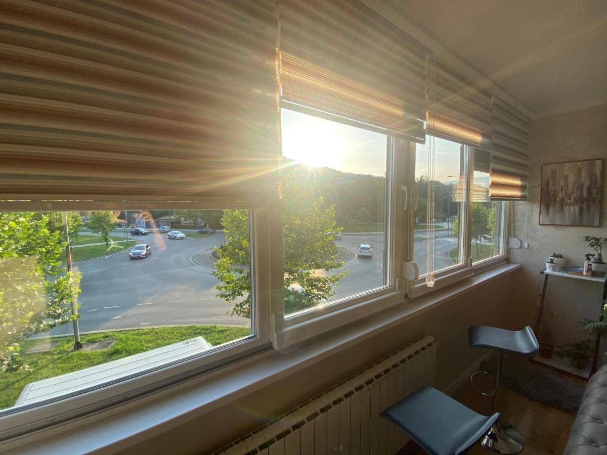 Apartman "Amy Delux" Ζένιτσα Εξωτερικό φωτογραφία
