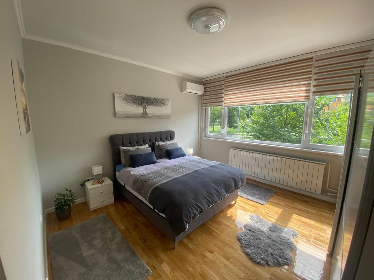 Apartman "Amy Delux" Ζένιτσα Εξωτερικό φωτογραφία